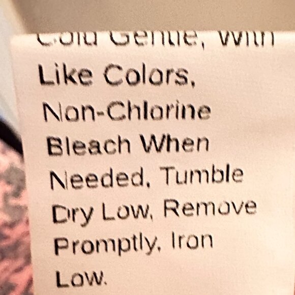 Red & Black Houndstooth Cardigan & Pants Set – Size 2XL - Picture 7 of 8